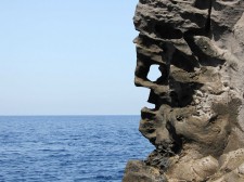 Un profil grec sur l'île de Volcano