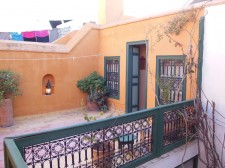 Chambre du riad avec vue sur les toits de Marrakech