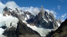 Le massif du Fitz Roy vu d'un autre côté (Argentine)