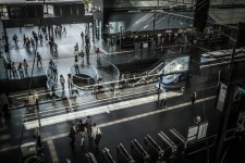 L'intérieur de la gare de l'aéroport d'Osaka