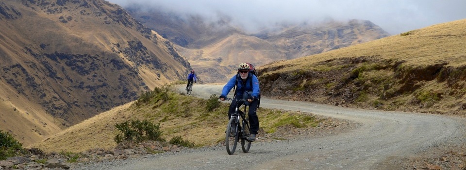 Bolivie – Du bleu au vert en VTT